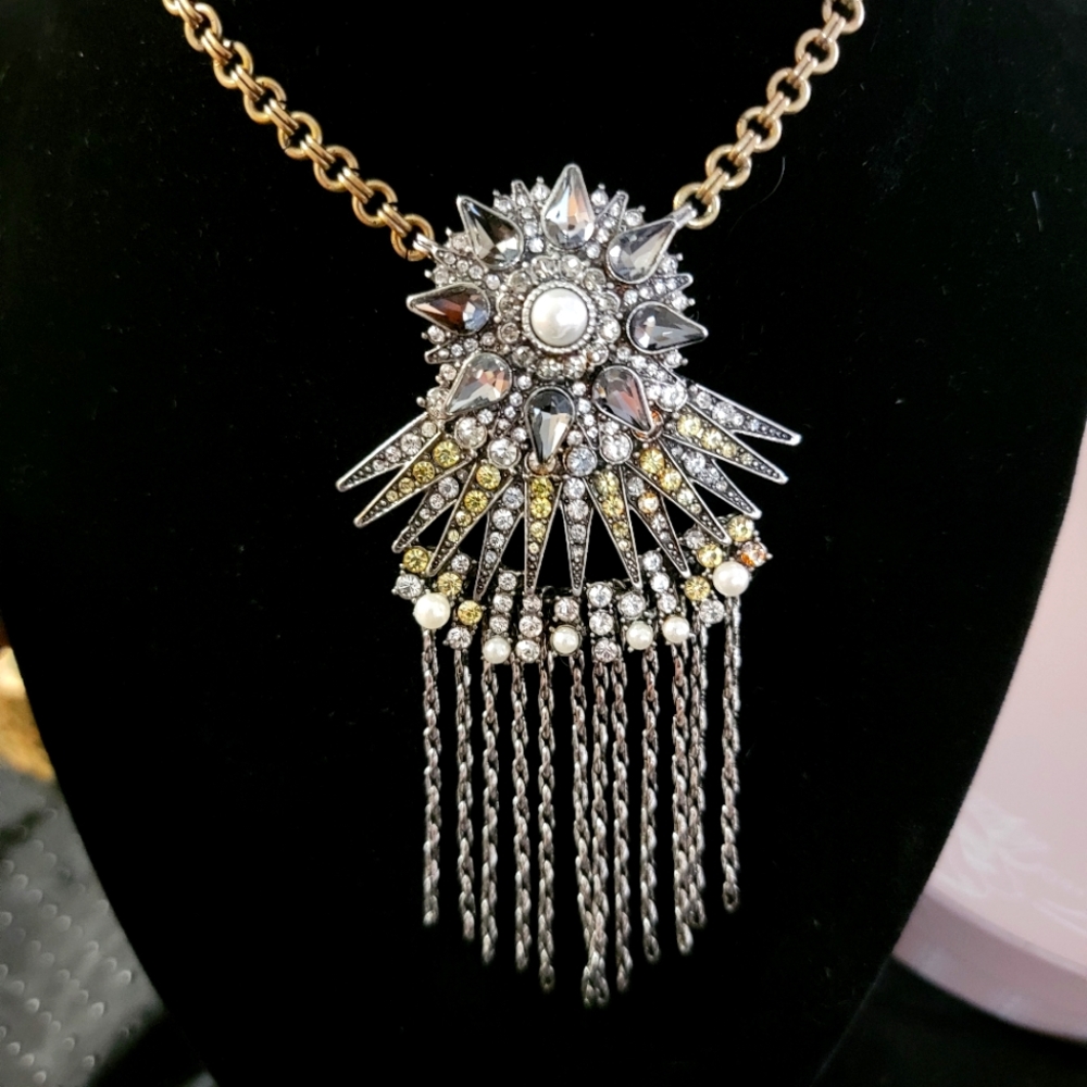 Chloe+Isabel pendant necklace